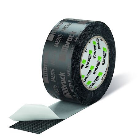 ILLBRUCK ME315 60mm – jednostranně lepicí polyesterová fólie pro vodotěsné utěsnění spár

